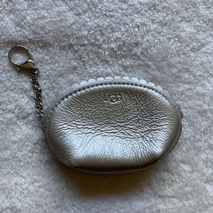 UGG change purse